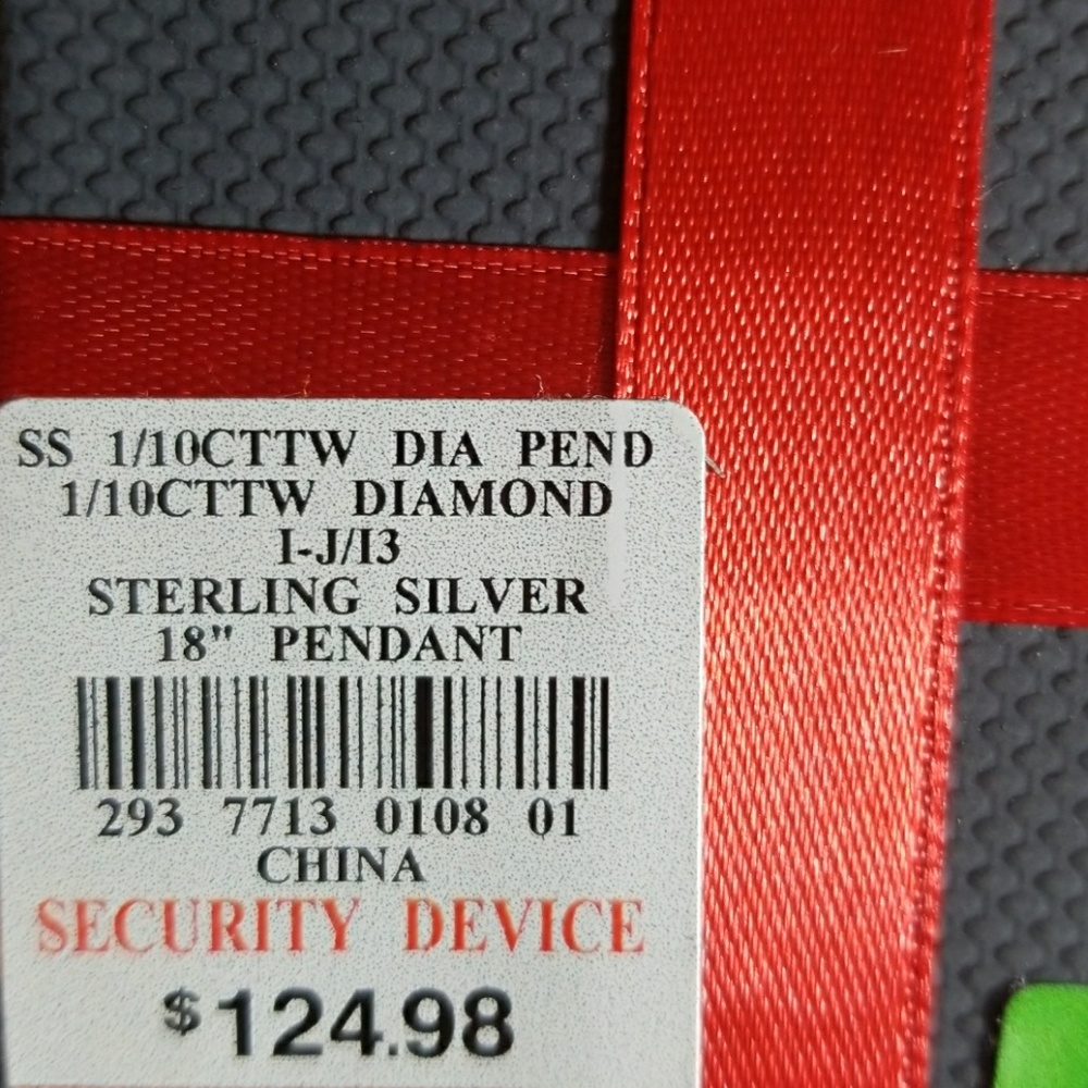 Diamond Pendant Necklace - Picture 4 of 4